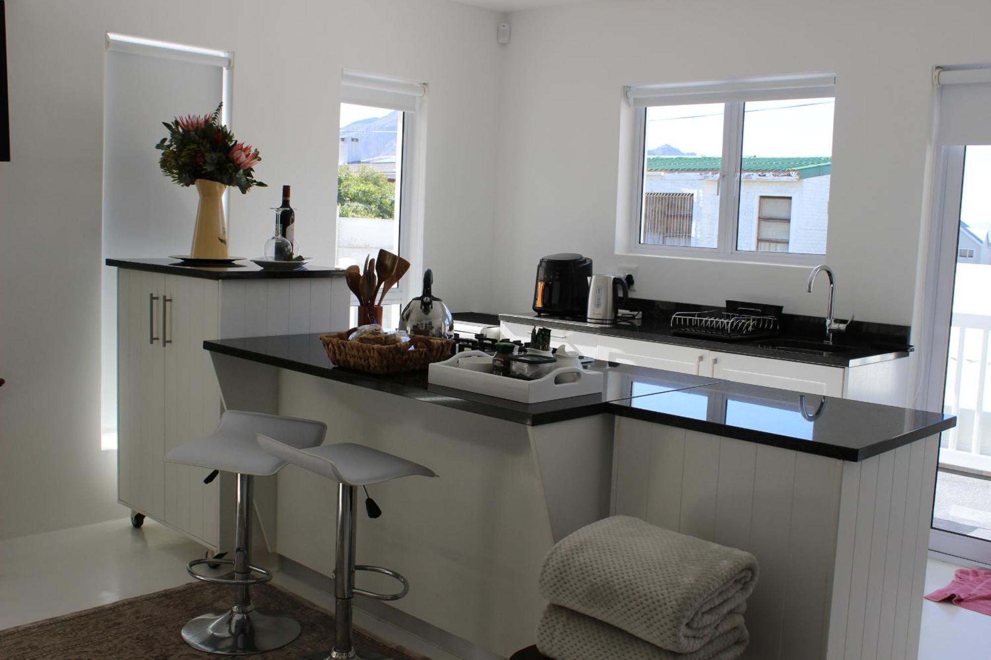 Nivenia Beach House Bettyʼs Bay 외부 사진